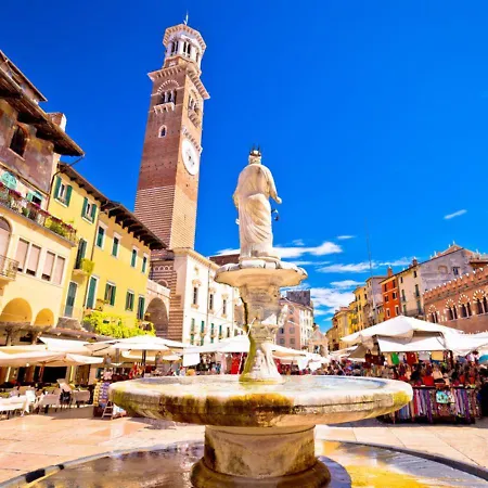 -near Arena & Giuletta- Pet Friendly Mazzini Palace Verona
