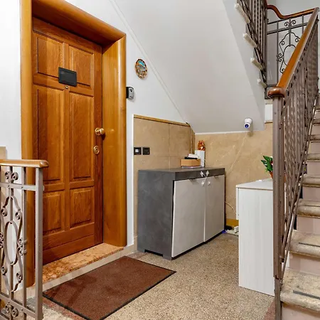 -near Arena & Giuletta- Pet Friendly Mazzini Palace Verona