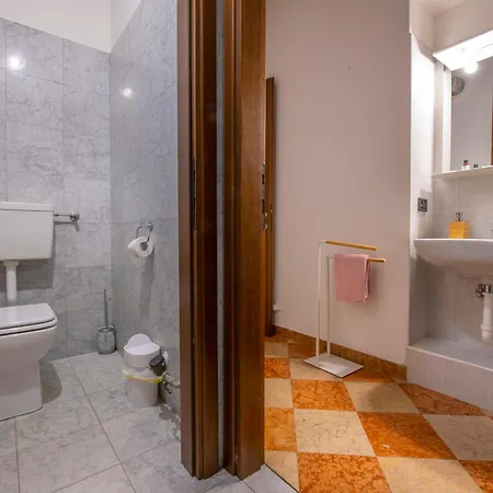 Apartment -near Arena & Giuletta- Pet Friendly Mazzini Palace Verona
