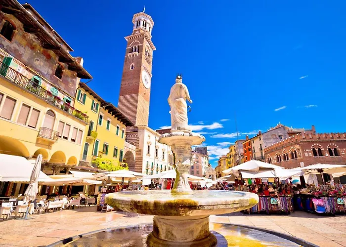 Arena Luxury Experience Elegant 78sqm Flat In Via Mazzini 5 People Apartment-fast Wifi & Elegant Balcony Verona