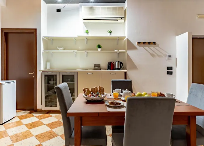 Appartement Arena Luxury Experience Elegant 78sqm Flat In Via Mazzini 5 People Apartment-fast Wifi & Elegant Balcony Verona